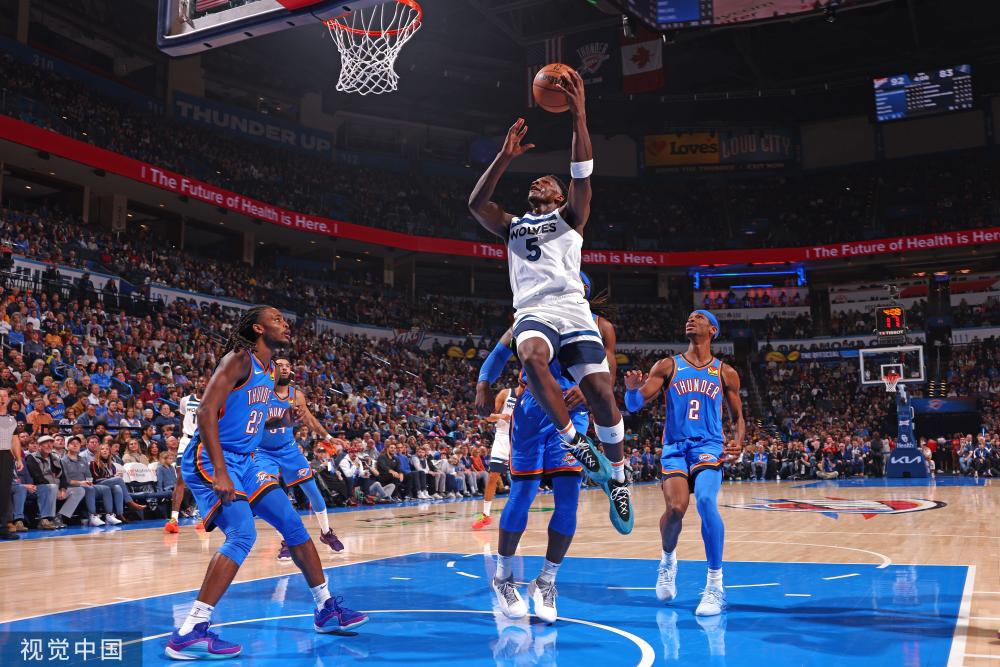 斯卡看似遗 斯卡看似遗