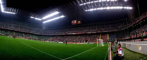 转会市场的 转会市场的